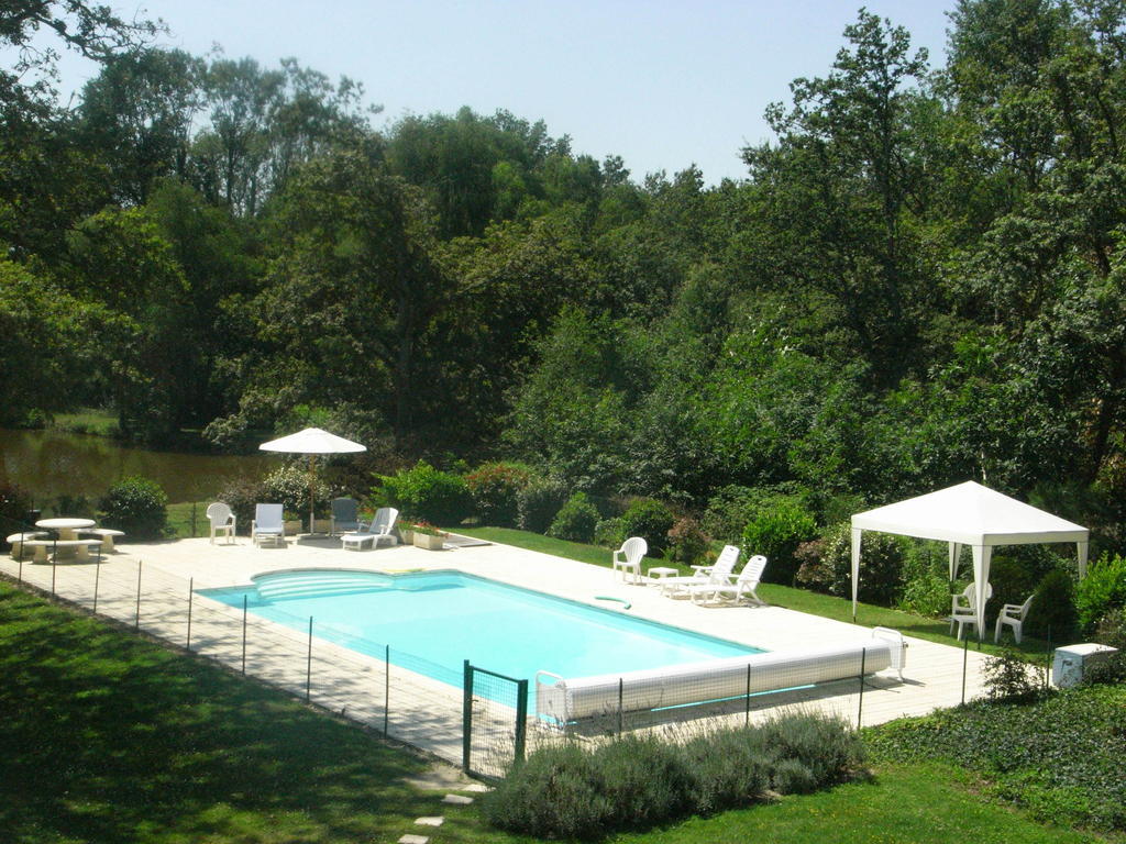 Bed & Breakfast Les Vieux Guays 3*